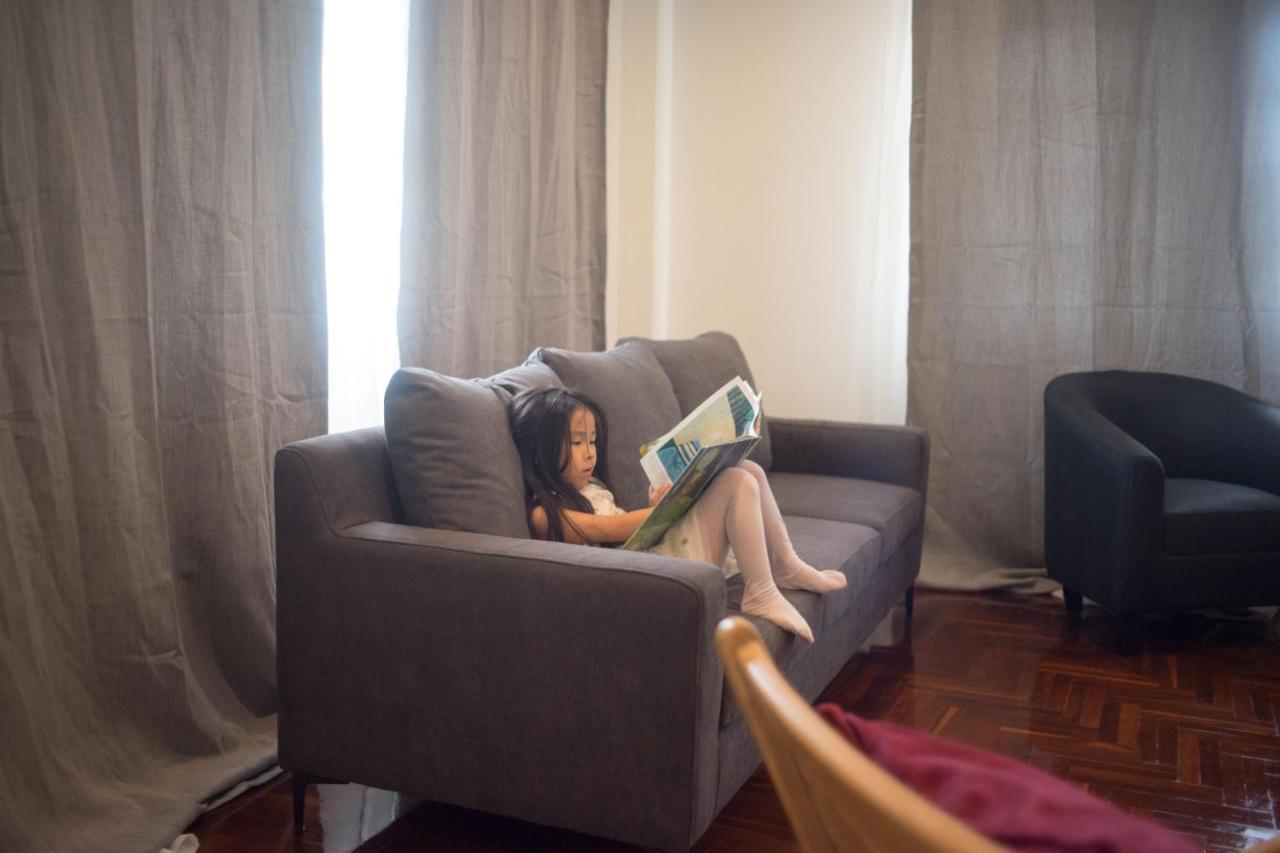Mini-Me Hubs, Charm Suites & Pool In Old City Chiang Mai Buitenkant foto